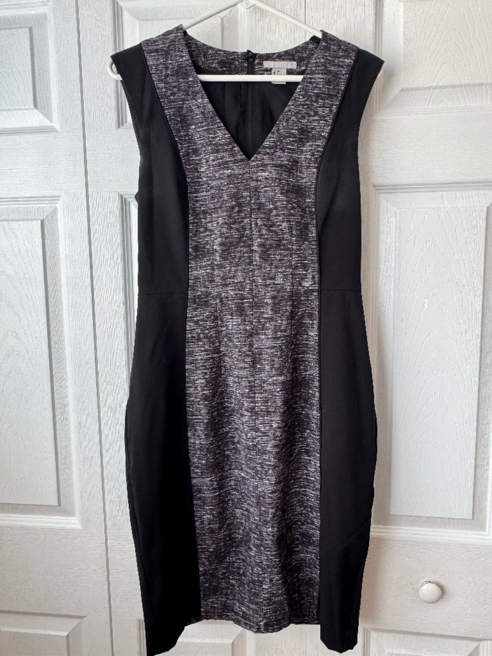 H&M Tweed Colorblock V-Neck Sheath Dress | Black & Grey Size 8